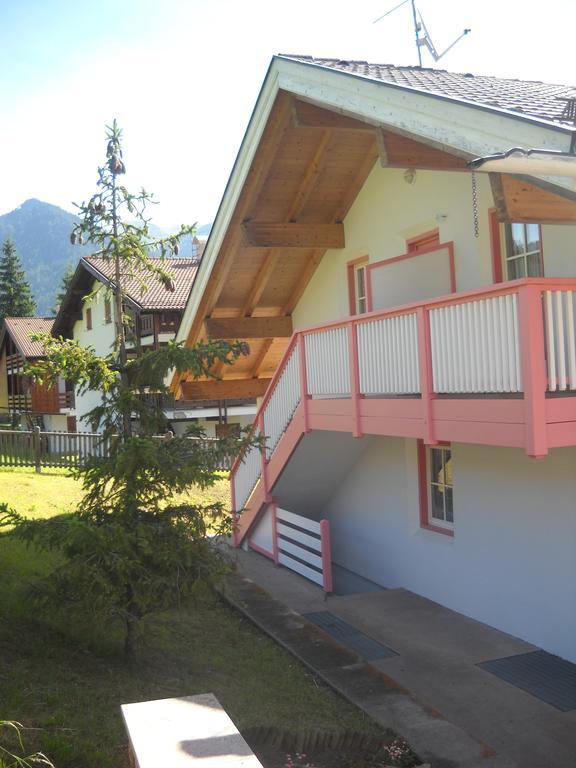 Villetta Enrosadira Vigo di Fassa Luaran gambar