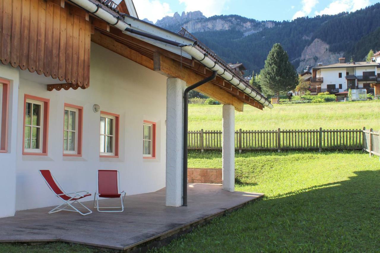 Villetta Enrosadira Vigo di Fassa Luaran gambar