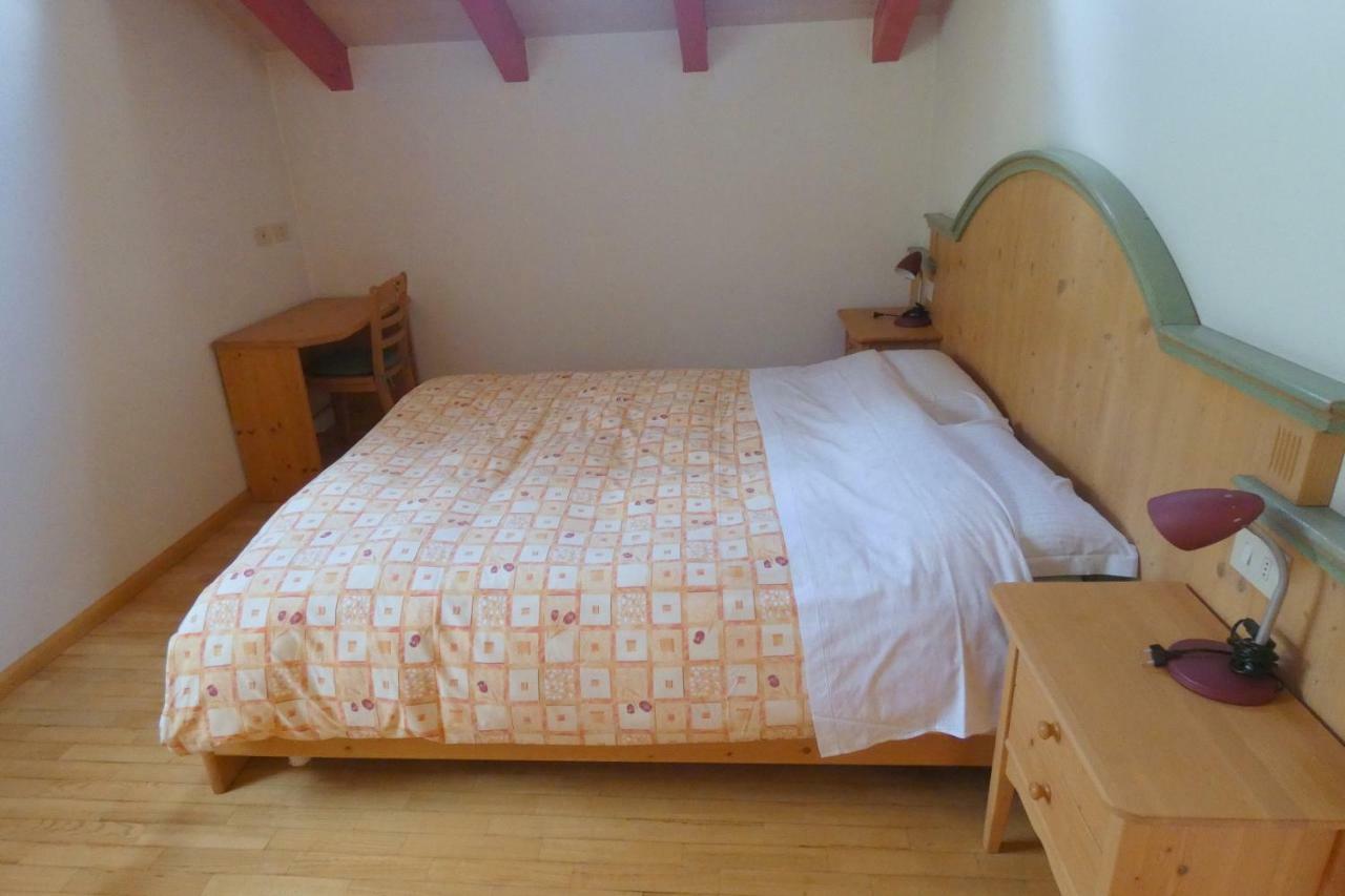 Villetta Enrosadira Vigo di Fassa Luaran gambar